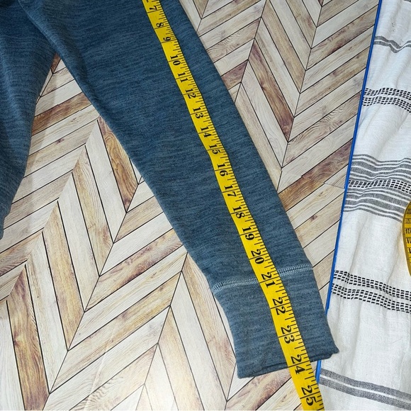 Kuhl Lea Funnel Neck Sweatshirt Pullover Blue Gray Large Long Sleeve Active - Picture 7 of 7